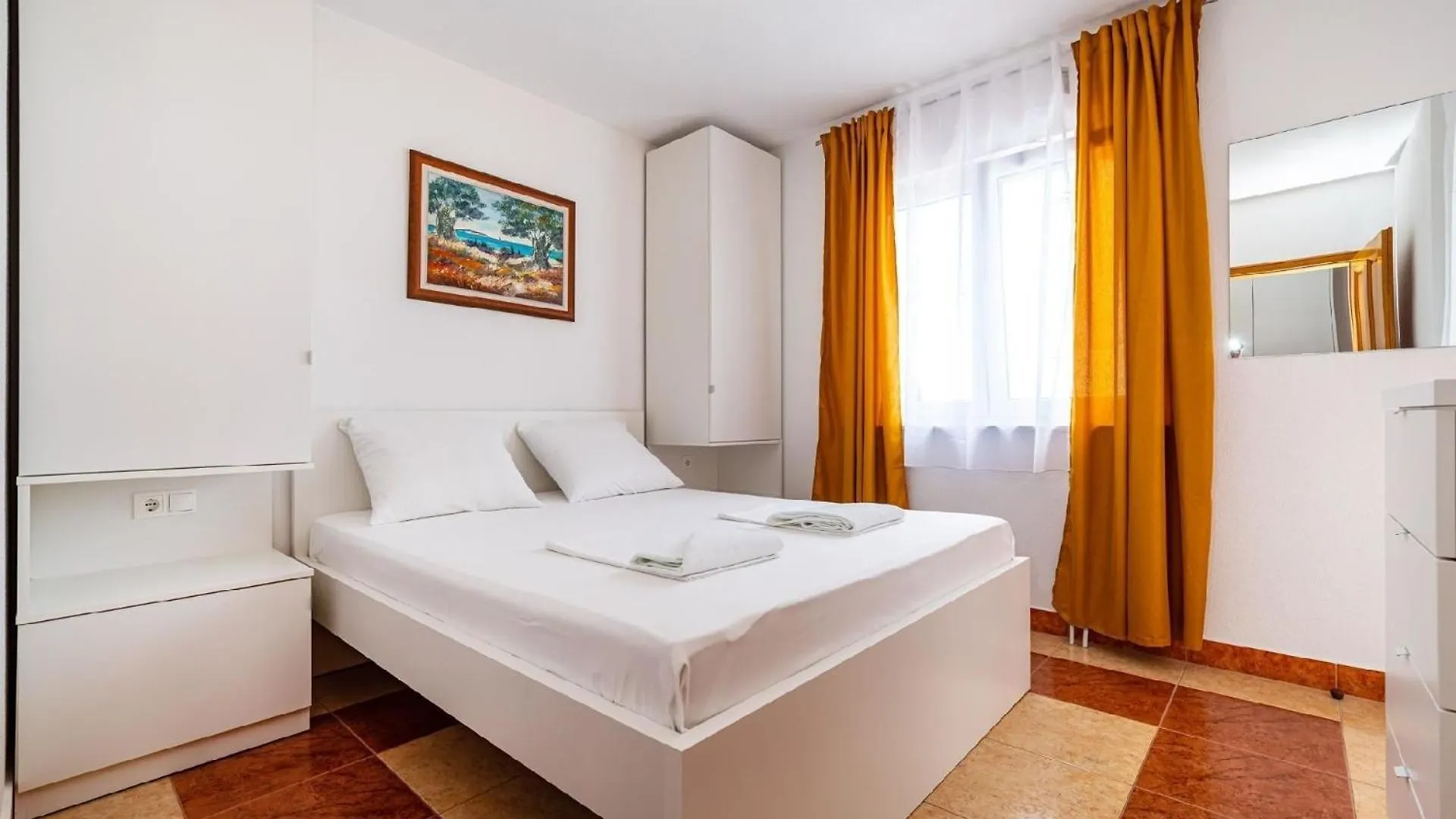 Ferienwohnung Mit Wasserblick Starigrad Paklenica Kroatien